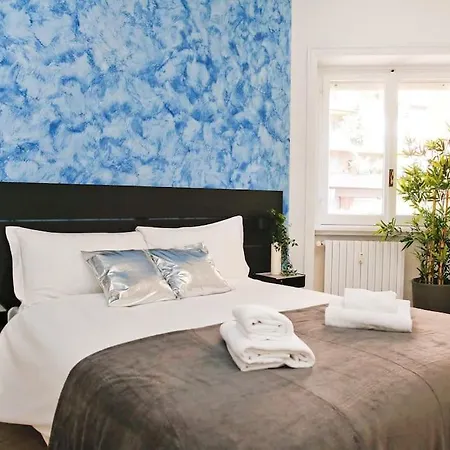Apartment Charming Patio Trastevere -topcollection